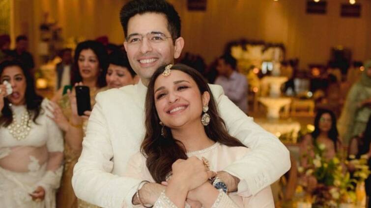 Parineeti Chopra and Raghav Chadha Wedding: Invite of various functions goes viral Parineeti Chopra and Raghav Chadha Wedding: এগোচ্ছে বিয়ের দিন, সোশ্য়াল মিডিয়ায় ভাইরাল পরিণীতি-রাঘবের বিয়ের একাধিক অনুষ্ঠানের আমন্ত্রণ পত্র