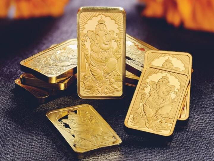 ब्रिटेन का रॉयल मिंट इस साल भी आपके लिए गणपति (Ganpati) के तस्वीर वाले सोने के बिस्कुट खरीदने का मौका लेकर आया है. गणेश चतुर्थी के मौके पर आपके पास ये सिक्के खरीदने का अच्छा मौका है.