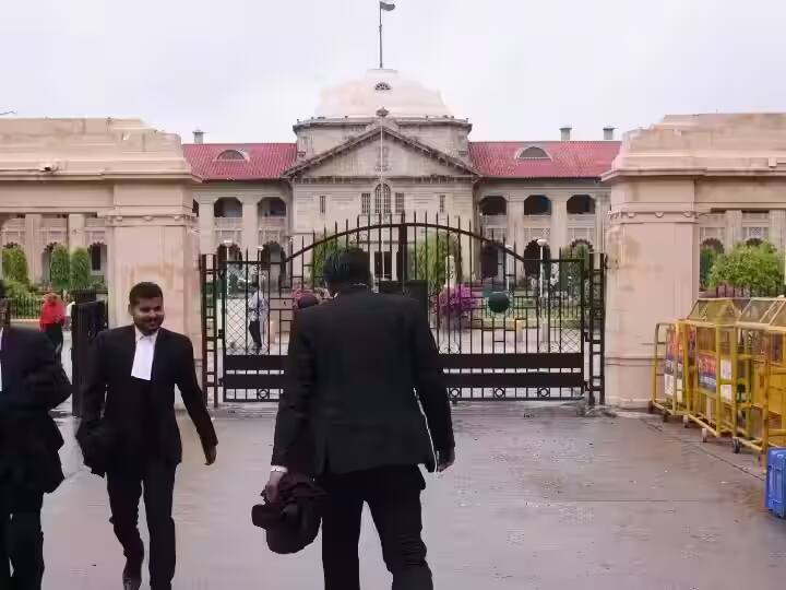 Allahabad high court suggestion to center for law to declare Hindi as the national language ANN UP News: इलाहाबाद हाईकोर्ट ने केंद्र को दिया सुझाव, हिंदी को राष्ट्रभाषा घोषित करने के लिए कानून बनाए सरकार