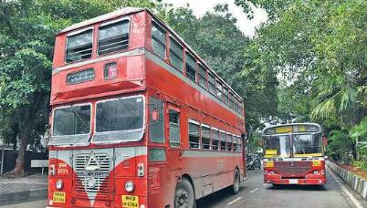 यावर्षी फेब्रुवारीतच बेस्टच्या ताफ्यात इलेक्ट्रिक एसी डबल डेकर बस आल्या. त्यामुळे मुंबई दर्शन आता एसीच्या गारव्यासोबत सुखद होईल का? हे पाहणं महत्त्वाचं ठरणार आहे.