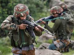 ఉగ్రవాదుల కోసం కొనసాగుతున్న వేట, దట్టమైన అడవిలో ఆర్మీ అన్వేషణ