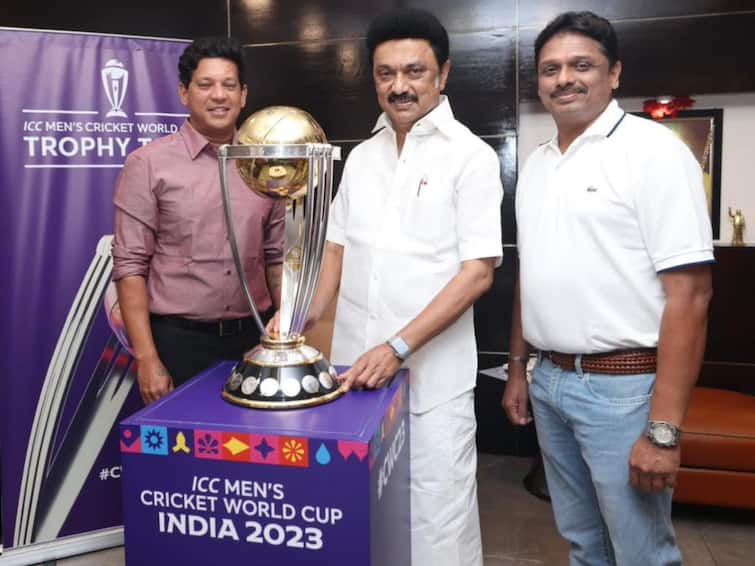 ICC Cricket World Cup 2023 trophy on display in chennai Express Avenue The Destination Mall of India ICC Cricket World Cup 2023: சென்னையில் இன்றும், நாளையும் காட்சிக்கு உலகக் கோப்பை.. புகைப்படம் எடுத்துக்கொண்ட முதலமைச்சர் ஸ்டாலின்!