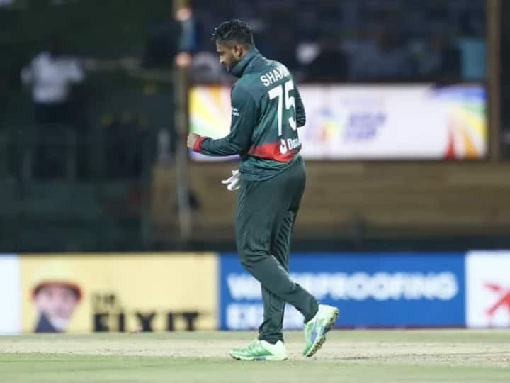 Most wickets In IND vs BAN ODI Shakib Al Hasan Mustafizur Rahman Asia Cup Sports IND vs BAN: भारत-बांग्लादेश मैच में इन गेंदबाजों ने लिए हैं सबसे ज्यादा विकेट, टॉप-5 में महज एक भारतीय