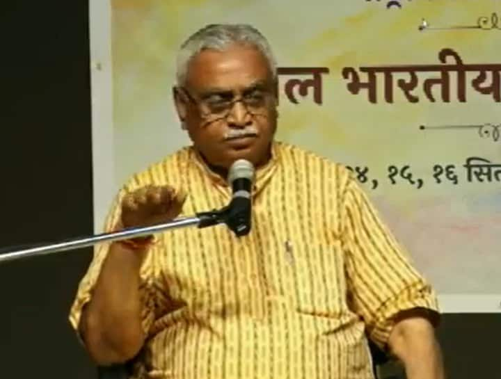 RSS Joint General Secretary Manmohan Vaidya on SC ST community rights and Manipur Violence RSS के मनमोहन वैद्य बोले- 'कई सालों तक अनुसूचित जाति और जनजाति के लोगों को रखा शिक्षा, सम्मान और सुविधाओं से दूर'