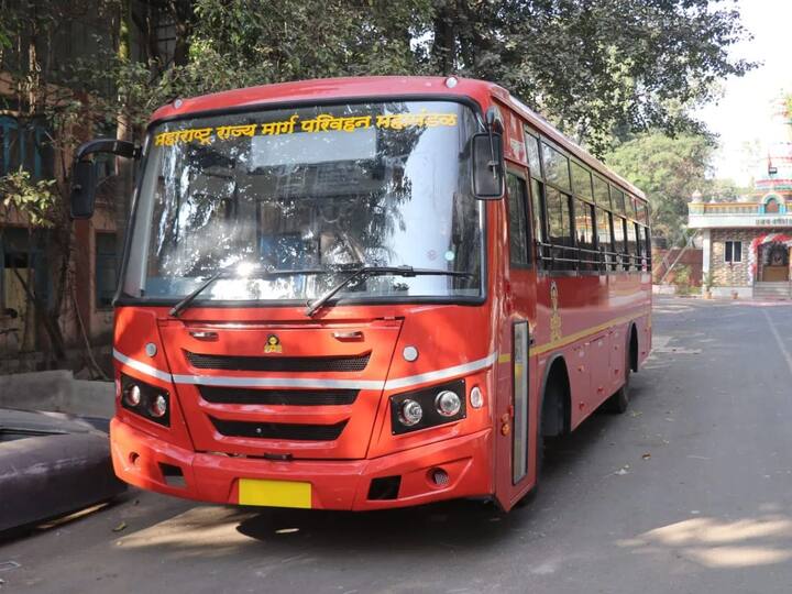 गणेशोत्सवासाठी येणाऱ्या भाविकांसाठी एसटीकडून कोल्हापूर विभागाकडून 15 ते 18 सप्टेंबर दरम्यान अतिरिक्त फेऱ्यांचे आयोजन करण्यात आले आहे.