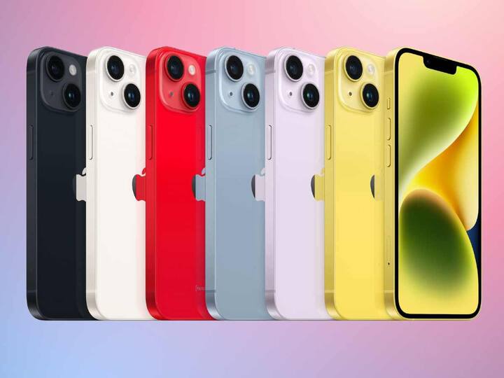 iPhone 14 Plus (Price: Rs 76,900)- The device comes with a much bigger (6.7 inch) super retina XDR OLED display. It will also get updated to the latest version of iOS and remains a terrific performer. (Source: Apple)