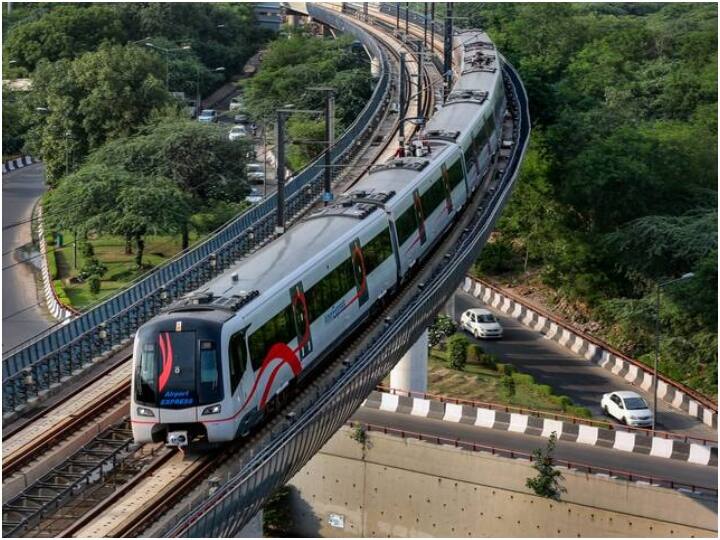 Delhi Metro Orange Line DMRC to operate airport express line at speed of 120 kmph Delhi Metro: एयरपोर्ट लाइन पर अब ऐतिहासिक रफ्तार से चलेगी दिल्ली मेट्रो, 120 km की स्पीड से दौड़ेगी