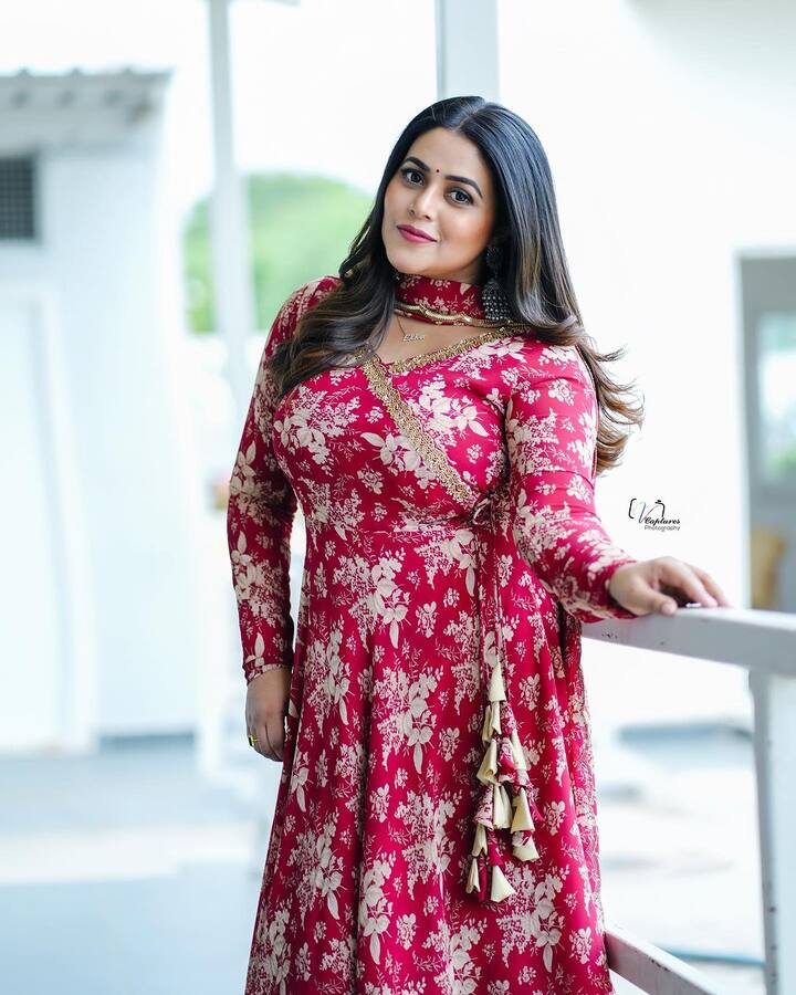 వీరిద్దరికీ ముద్దుల బాబు జన్మించాడు. Photo Credit: Shamna Kkasim ( purnaa )/Instagram