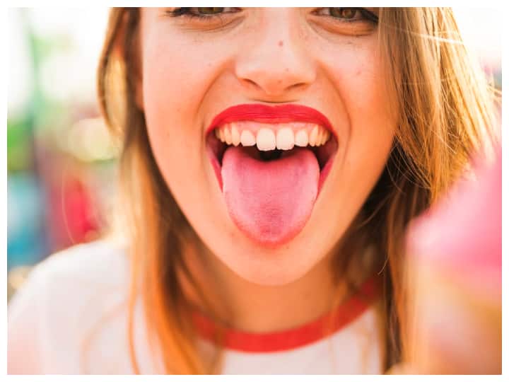 Burnt Tongue relief tips if your tongue is burnt by hot food immediately adopt these home remedies you will get relief Health Tips: गरम खाण्यामुळे जीभ भाजली? 'हे' घरगुती उपाय केल्यास मिळेल 5 मिनिटांत आराम