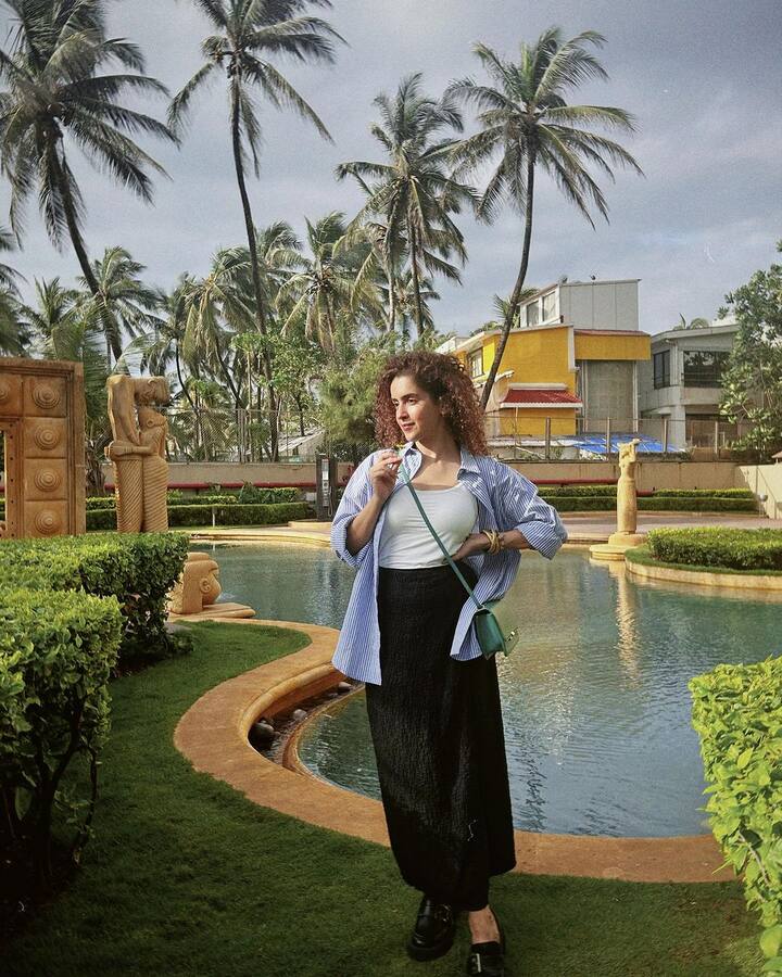 సాన్యా మల్హోత్రా లేటెస్ట్ స్టిల్స్ (Image Courtesy : sanyamalhotra_ / Instagram)