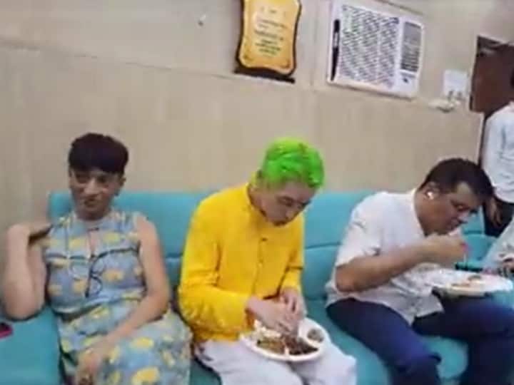 Watch: मंत्री दानिश अंसारी ने की साउथ कोरिया के कलाकारों की मेहमाननवाजी, थाली में परोसा बलिया का बाटी चोखा South Korea Rock Band K-POP in Lucknow Danish Azad Ansari presented Ballia Bati Chokha ANN Watch: मंत्री दानिश अंसारी ने की साउथ कोरिया के कलाकारों की मेहमाननवाजी, थाली में परोसा बलिया का बाटी चोखा