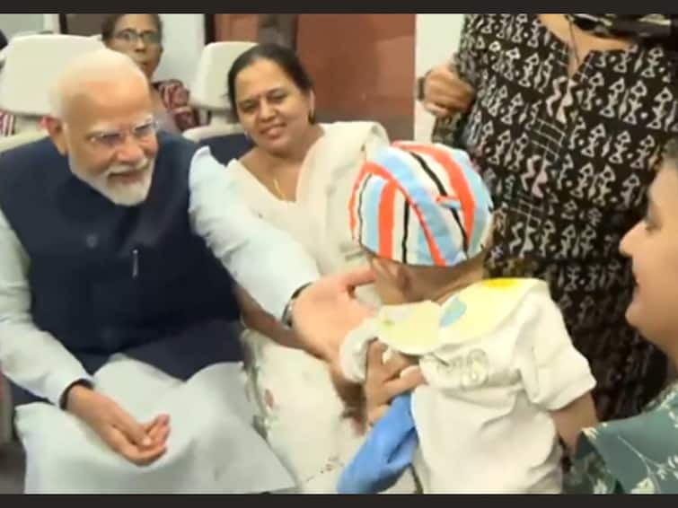 PM Modi birthday Interacts Passengers Inside Delhi Metro Inaugurates Extension Of Airport Express Line WATCH DMRC On 73rd Birthday, PM Modi Interacts With People Inside Delhi Metro: WATCH