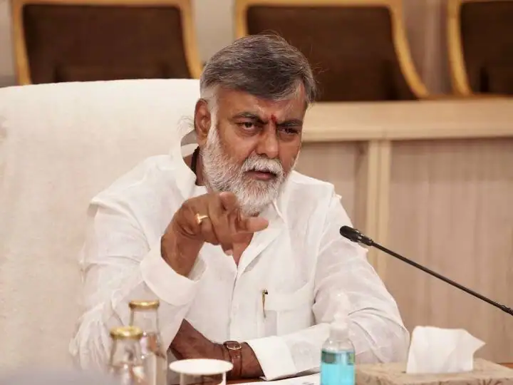 'पहले छिंदवाड़ा के बाहर हिन्दू बनकर दिखाएं', केंद्रीय मंत्री प्रह्लाद पटेल की कमलनाथ को खुली चुनौती