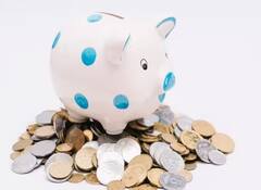 FD Rates: ਇਹ ਬੈਂਕ ਸੀਨੀਅਰ ਨਾਗਰਿਕਾਂ ਨੂੰ FD 'ਤੇ ਦੇ ਰਹੇ ਸਭ ਤੋਂ ਵੱਧ ਵਿਆਜ, ਦੇਖੋ ਪੂਰੀ ਲਿਸਟ