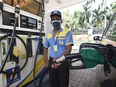 Diesel Consumption Declines By 5.8% In First Half Of September, Petrol Sales Inch Up 1.2% On YoY Basis