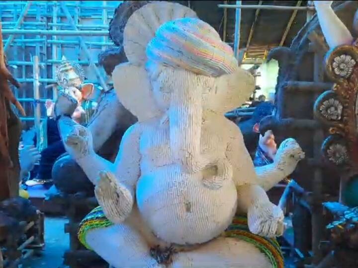 Ganesh Chaturthi 2023 Chhattisgarh sculptor made unique statue of Lord Ganesha with chalk ANN Ganesh Chaturthi 2023: छत्तीसगढ़ के मूर्तिकार ने चॉक से बनाई भगवान गणेश की अनोखी प्रतिमा, जानिए- इस मूर्ति की खासियत