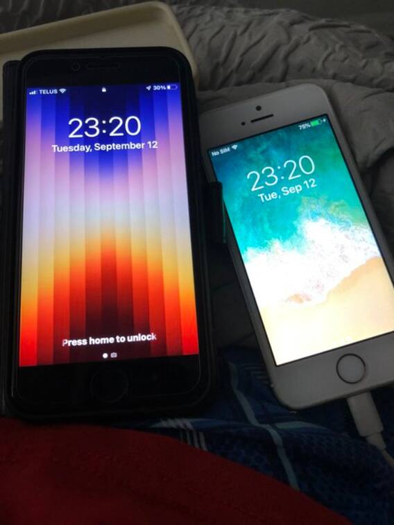 iPhone के सबसे पहले मॉडल में कितने MP का कैमरा था?