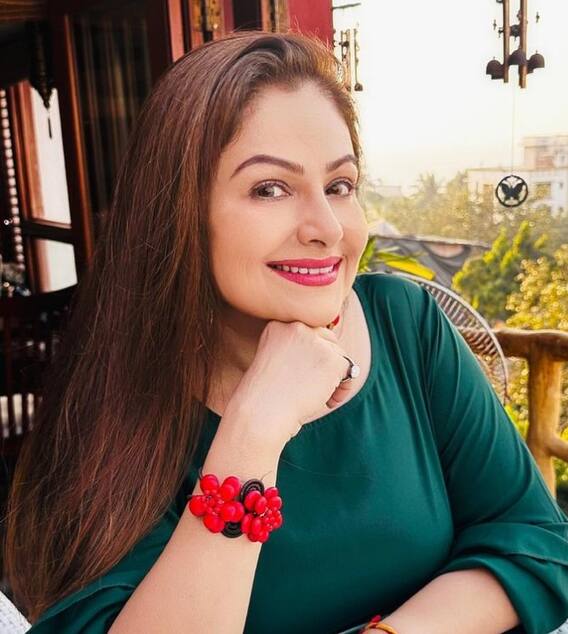 Bollywood story: This actress was thrown out of the film because of bikini, today she spends her life like this Bollywood story: This actress was thrown out of the film because of bikini, today she spends her life like this