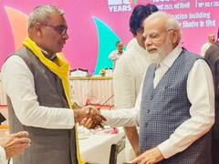 ओम प्रकाश राजभर ने पीएम नरेंद्र मोदी को दी जन्मदिन की बधाई, शेयर की खास तस्वीरें