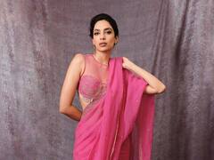 Sobhita Dhulipala's Pink Saree Is Minimal Fashion At Its Best