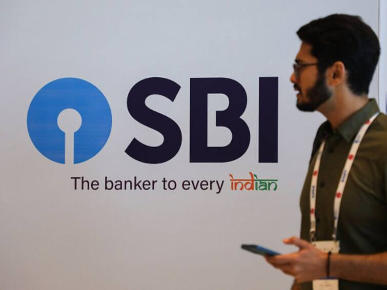 Big Blow to SBI hit of RS 2600 Crore on Profit in three months SBI ला मोठा झटका, तीन महिन्यांत नफ्यात 2600 कोटींचा फटका
