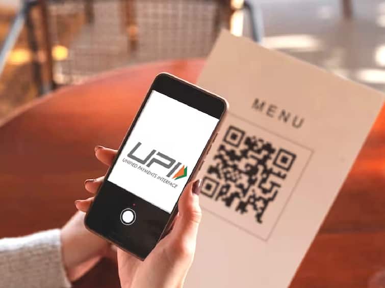 HDFC Bank and ICICI Bank start credit on UPI Now Pay Later Scheme UPI now, pay later: பேங்க் அக்கவுண்ட்ல பணம் இல்லாமலே இனி UPI பேமண்ட் பண்ணலாம்.. எப்படி தெரியுமா?