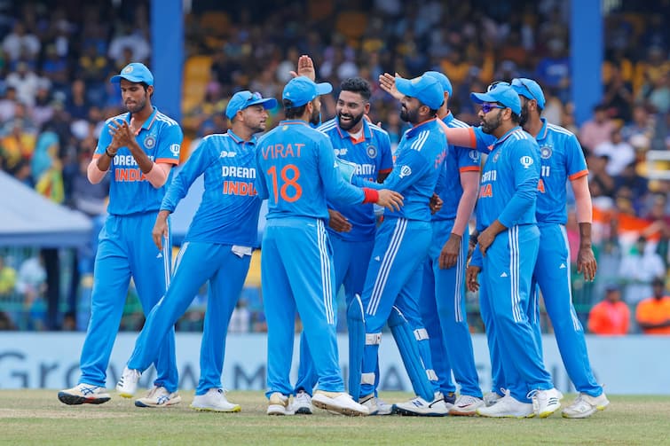 indian cricket team became no 1 in odi ind vs aus latest sports news ICC Rankings : भारताने इतिहास रचला, वनडे, टी20 अन् कसोटीत पटकावले अव्वल स्थान
