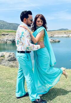 Deep Dhillon: ਗਾਇਕ ਦੀਪ ਢਿੱਲੋਂ ਮਾਣ ਰਹੇ ਪੰਜਾਬ ਦੇ ਰੰਗ, ਕੈਨੇਡਾ ਤੋਂ ਵਾਪਸ ਆ ਪਰਿਵਾਰ ਨਾਲ ਬਿਤਾ ਰਹੇ ਖਾਸ ਪਲ