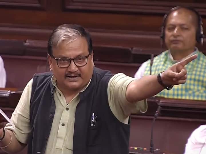 Manoj Jha Row: After Thakur Now Another Poem From RJD Instructions to Chetan Anand And His Father Anand Mohan ann Manoj Jha Row: 'ठाकुर' के बाद अब RJD की एक और 'कविता'! चेतन और उनके पिता को हिदायत, मनोज झा को सपोर्ट