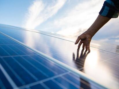 How Renewable Revolution Is Giving Momentum To Decentralised Solar Power Generation How Renewable Revolution Is Giving Momentum To Decentralised Solar Power Generation