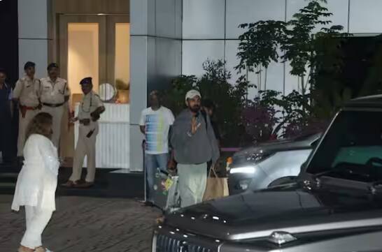 ਸ਼ਾਨਦਾਰ ਗੇਂਦਬਾਜ਼ੀ ਦੀ ਬਦੌਲਤ ਟੀਮ ਇੰਡੀਆ ਨੇ ਸ਼੍ਰੀਲੰਕਾ ਨੂੰ 15.2 ਓਵਰਾਂ 'ਚ 50 ਦੌੜਾਂ 'ਤੇ ਆਊਟ ਕਰ ਦਿੱਤਾ ਸੀ। ਇਸ ਤੋਂ ਬਾਅਦ ਟੀਮ ਨੇ ਬਿਨਾਂ ਕੋਈ ਵਿਕਟ ਗੁਆਏ 6.1 ਓਵਰਾਂ 'ਚ ਆਸਾਨੀ ਨਾਲ ਟੀਚਾ ਹਾਸਲ ਕਰ ਲਿਆ।