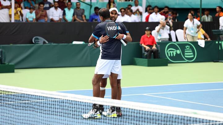 ৬-২, ৬-১ স্কোরলাইনে স্ট্রেট সেটে জয় পেলেন বোপান্না-ভামব্রি জুটি।