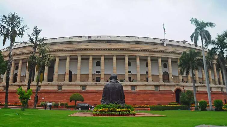 parliament special session from today know its schedule bills to be introduced and issues to be discussed Parliament Session: ਅੱਜ ਤੋਂ ਸ਼ੁਰੂ ਹੋ ਰਿਹਾ ਹੈ ਸੰਸਦ ਦਾ ਵਿਸ਼ੇਸ਼ ਸੈਸ਼ਨ, ਜਾਣੋ ਕੀ ਹੈ ਸਰਕਾਰ ਦਾ ਏਜੰਡਾ