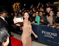 Shehnaaz Gill ने International Film Festival में बिखेरे अपने हुस्न के जलवे ! | ENT LIVE