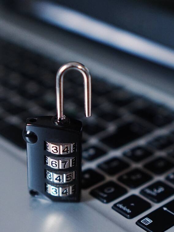 5 Passwords जो झटपट होते हैं हैक