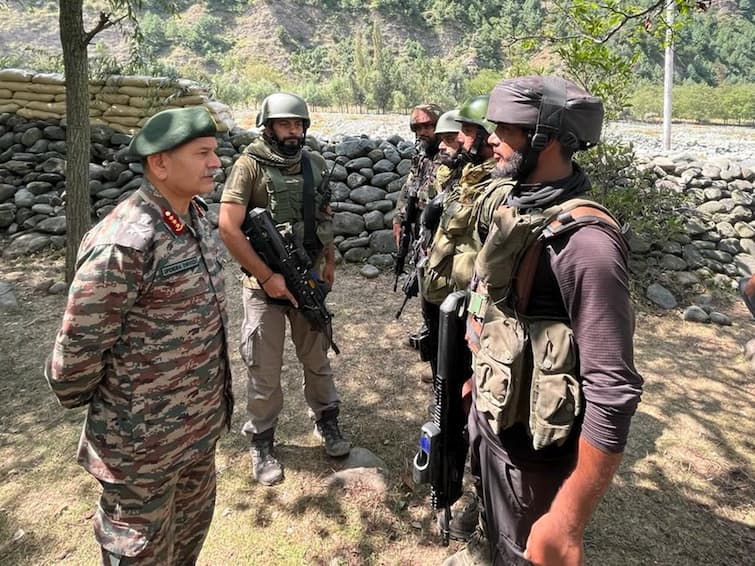 Anantnag Encounter Anti Terrorism Operations In Jammu and Kashmir  Enters Into 7th Day Anantnag Encounter Ends After 7 Days, LeT Commander Among 2 Terrorists Killed