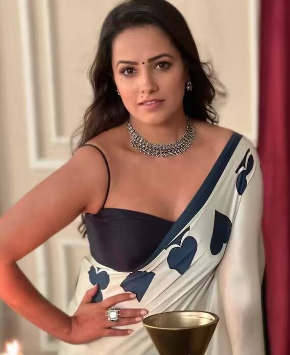 From Tapasya to Komolika, this cultured daughter-in-law of TV won the hearts of fans by becoming a villain. From Tapasya to Komolika, this cultured daughter-in-law of TV won the hearts of fans by becoming a villain.