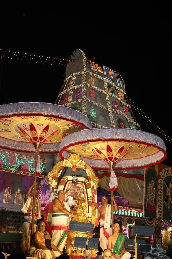 ఫోటోలు: సాల‌క‌ట్ల బ్రహ్మోత్సవాల్లో నేడు హంస వాహనంపై మలయప్ప స్వామి - ఫోటోలు చూడండి