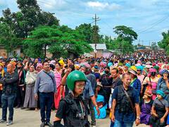 Key Roads Blocked As Local Clubs, Meira Paibi Call 48-Hour Manipur Bandh Against Arrest Of 5 Youths