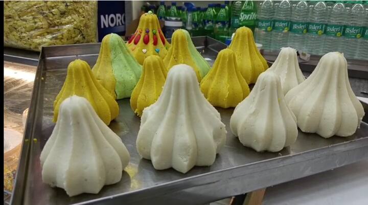 लाडक्या बाप्पाच्या आगमनाने सर्वत्र भक्तिमय वातावरण पाहायला मिळत आहे.