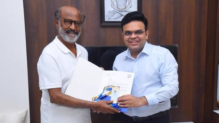 Jay Shah presented Golden Ticket Superstar Rajinikanth for 2023 ODI World Cup see pic ODI World Cup 2023: বিশ্বকাপের বিশেষ অতিথি রজনীকান্ত, বিসিসিআইয়ের তরফে পেলেন 'গোল্ডেন টিকিট'