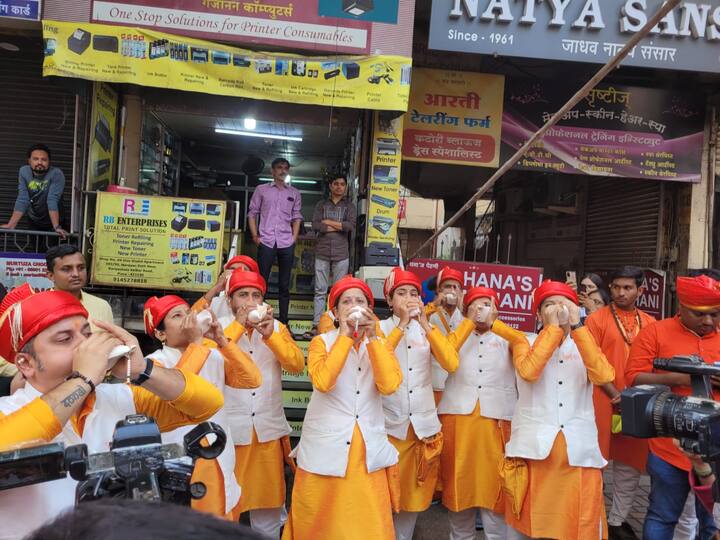 मंगलमय वातावरण यावेळी निर्माण झालं होतं.