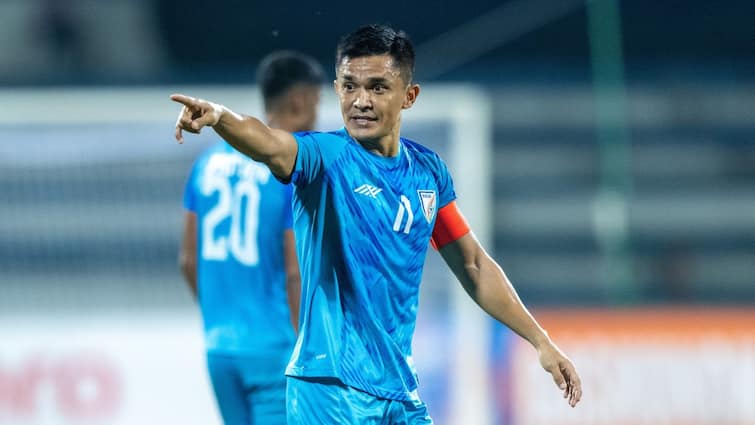 Asian Games 2023 Sunil Chhetri Indian football team lost 5-1 against China know match highlights Asian Games 2023: এশিয়ান গেমসের প্রথম ম্যাচেই চিনের বিরুদ্ধে ৫-১ গোলে হারল ভারত