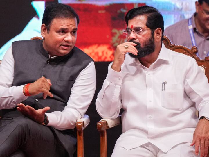Supreme Court on Maharashtra Assembly Speaker Rahul Narwekar Eknath Shinde Shiv Sena MLAs Disqualification case विधानसभा स्पीकर से सुप्रीम कोर्ट ने कहा, सीएम शिंदे और अन्य विधायकों की अयोग्यता के निर्णय पर तय हो समय-सीमा
