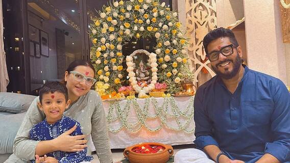 Ganesh Chaturthi 2023: Sara Ali Khan, Janhvi Kapoor to Raj-Shubashree, Shrabanti, Ganesh Bandana Matwara From Tollywood to Bollywood Ganesh Chaturthi 2023: Sara Ali Khan, Janhvi Kapoor to Raj-Shubashree, Shrabanti, Ganesh Bandana Matwara From Tollywood to Bollywood