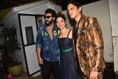 Jaane Jaan Screening: गर्लफ्रेंड तमन्ना भाटिया के साथ पहुंचे विजय वर्मा, अपनी ही फिल्म की स्क्रीनिंग पर नहीं नजर आईं करीना कपूर