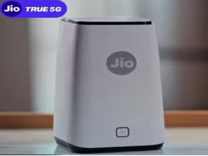 Reliance launches Jio AirFiber now enjoy internet without wires Jio AirFiber: इन 8 शहरों में लॉन्‍च हुए जियो एयर फाइबर, 599 रुपये से शुरू है प्‍लान; Gbps में मिलेगी स्‍पीड