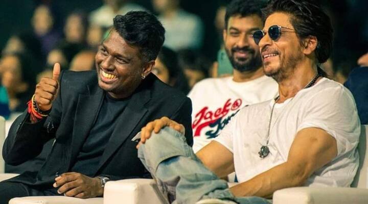 ஜவான் படத்தின் வெற்றியை தொடர்ந்து, சினிமா ரசிகர்களுக்கு நன்றியை தெரிவித்த அட்லி,விஜய்யையும் ஷாருக்கானையும் வைத்து படம் இயக்கப் போவதாக அறிவித்துள்ளார். இதைப்பற்றி விஜய்யிடம் பேசியபோது, “கதை பண்ணிட்டு வாங்க அட்லி கண்டிப்பா பண்ணலாம்”என்று விஜய் கூறியதாகவும் ஷாருக்கான் சம்மதம் தெரிவித்ததாகவும், இவர்களின் சம்மதத்துடன் அடுத்த கட்ட பணியை துவங்க போவதாகவும் இயக்குநர் அட்லி விளக்கம் அளித்தார். அட்லியின் அடுத்த படம் விஜய்யுடனா? அல்லது விஜய்- ஷாருக்கானின் மெகா கூட்டணியுடனா? என்ற குழப்பத்தில் சினிமா ரசிகர்கள் உள்ளனர்