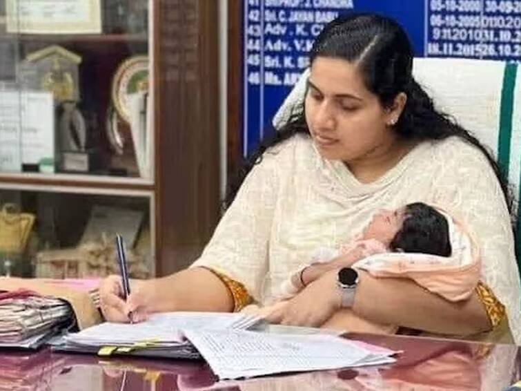 Thiruvananthapuram Mayor brings her baby to work, sparks debate Thiruvananthapuram Mayor: చంటి బిడ్డతో ఆఫీస్‌కు తిరువనంతపురం మేయర్, సోషల్ మీడియాలో వైరల్