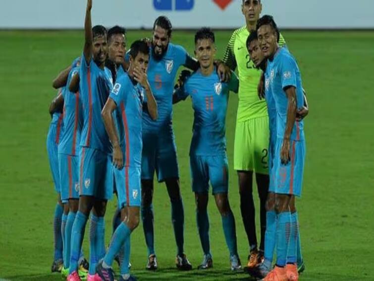 Asian Games 2023 India vs China FootBall Match Highlights India lose 1-5 against China India vs China Football: முதல் போட்டியிலேயே அதிர்ச்சி... சீனாவிடம் படுதோல்வியடைந்த இந்திய கால்பந்து அணி..!
